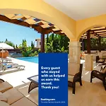 Villa Luxury Elite Aj05 Complete With A Private, Climate Controlled Pool And A Relaxing Outdoor Jacuzzi, Aphrodite Hills Sakarya