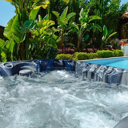 Luxury Elite Aj05 Complete With A Private, Climate Controlled Pool And A Relaxing Outdoor Jacuzzi, Aphrodite Hills Villa