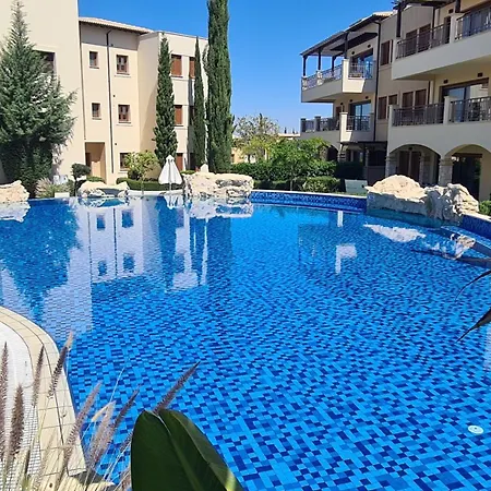 Villa Luxury Elite Aj05 Complete With A Private, Climate Controlled Pool And A Relaxing Outdoor Jacuzzi, Aphrodite Hills