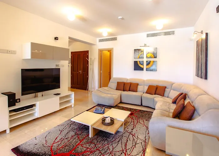 Luxury Elite Aj05 Complete With A Private, Climate Controlled Pool And A Relaxing Outdoor Jacuzzi, Aphrodite Hills