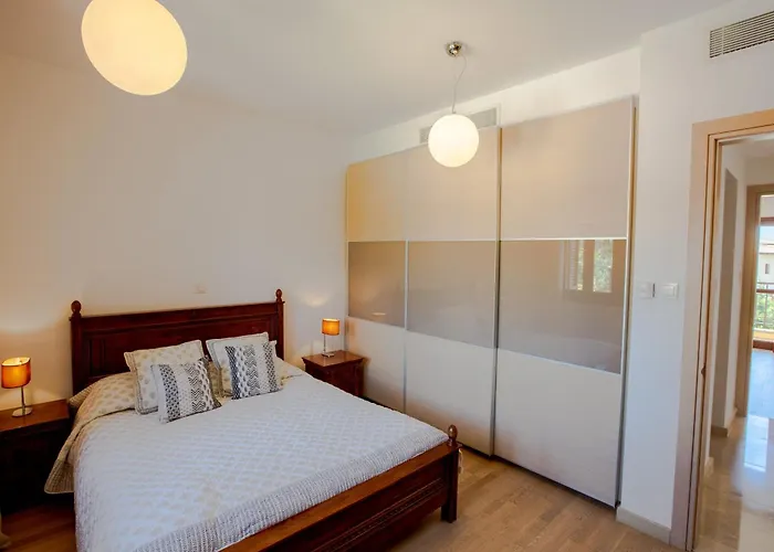 Luxury Elite Aj05 Complete With A Private, Climate Controlled Pool And A Relaxing Outdoor Jacuzzi, Aphrodite Hills