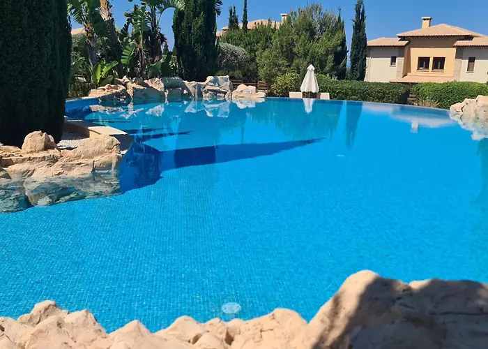 Luxury Elite Aj05 Complete With A Private, Climate Controlled Pool And A Relaxing Outdoor Jacuzzi, Aphrodite Hills ヴィラ *